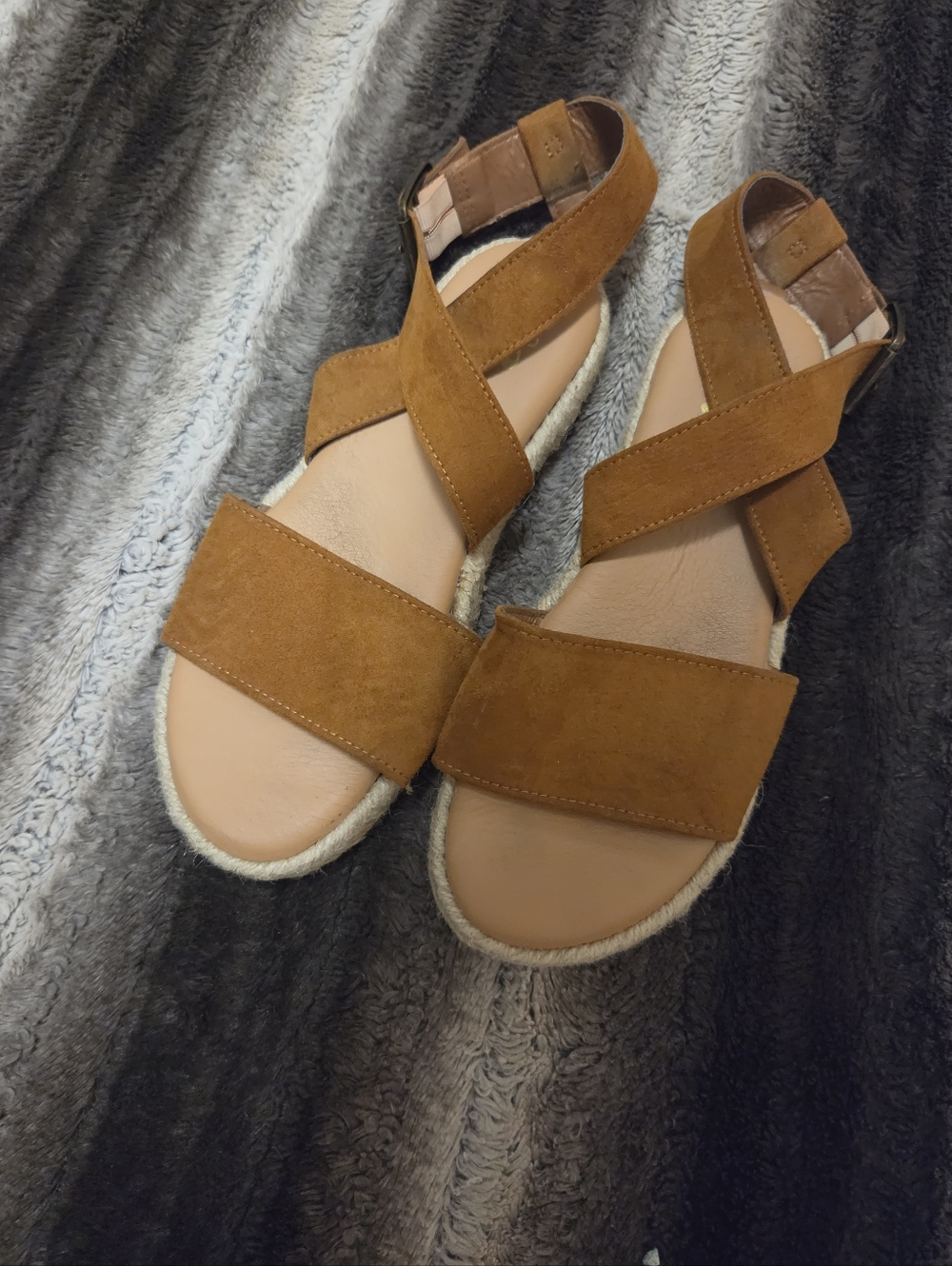 Journee Collection Crisscross Sandals